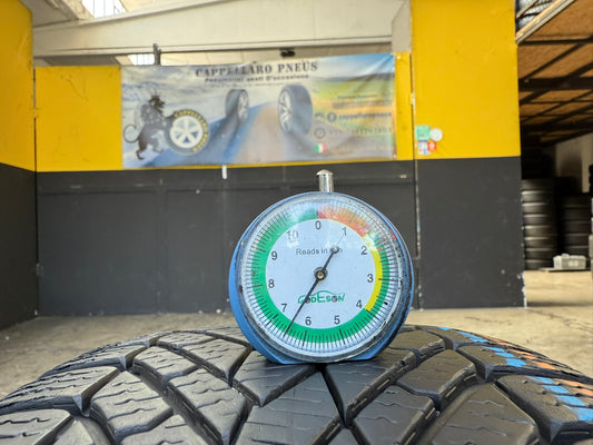 Usato: 2 Gomme 215/55R17 98H XL Pirelli Invernali 90% residui