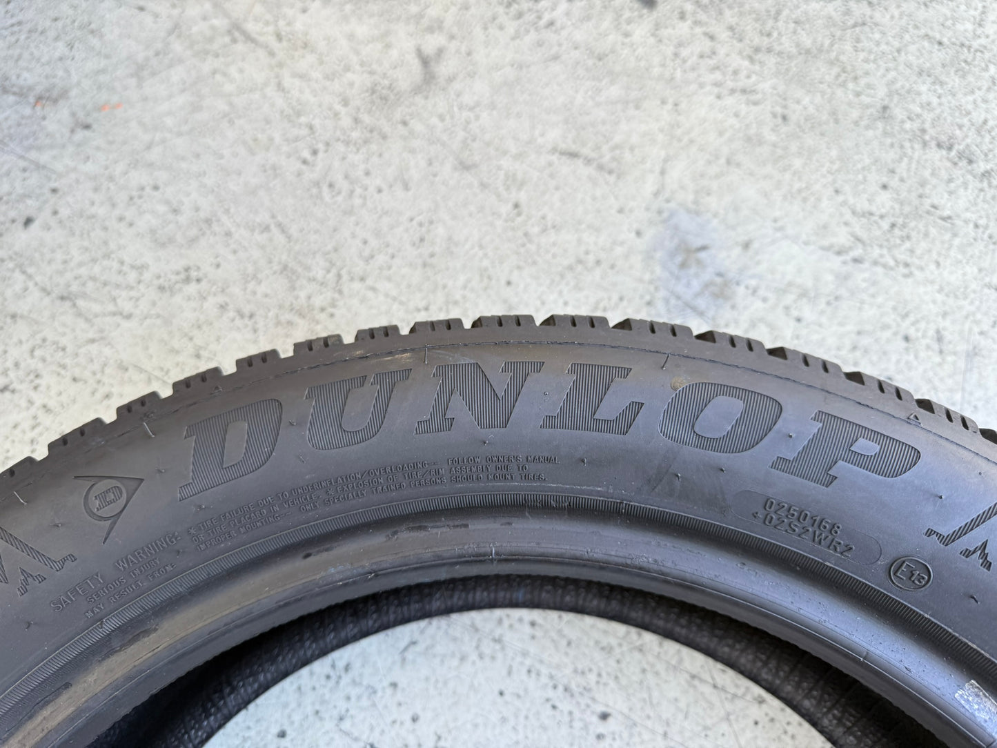 Usato: 4 Gomme 205/55R17 95V Dunlop Invernali 85% residui