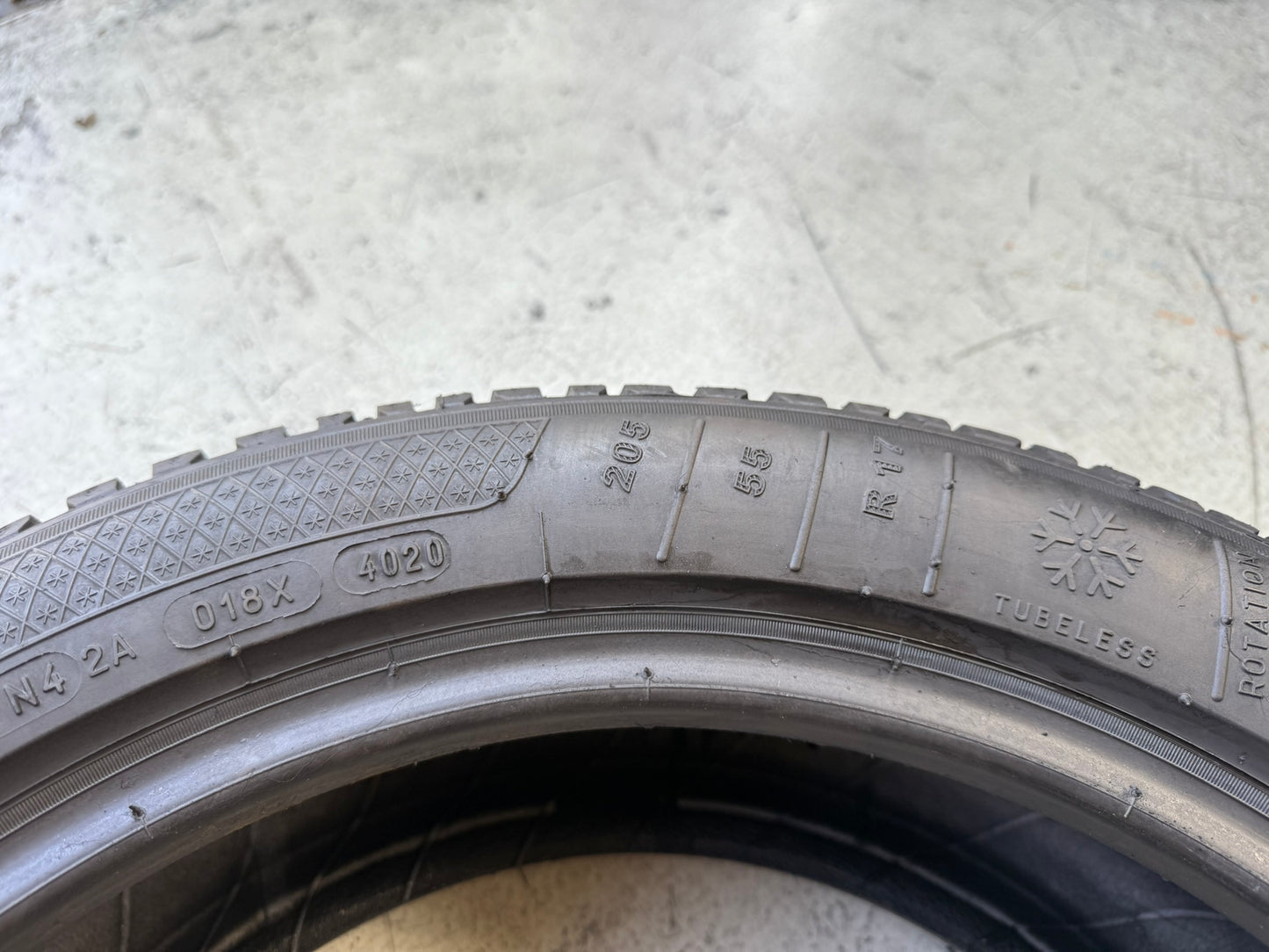Usato: 4 Gomme 205/55R17 95V XL Kleber Invernali 85% residui