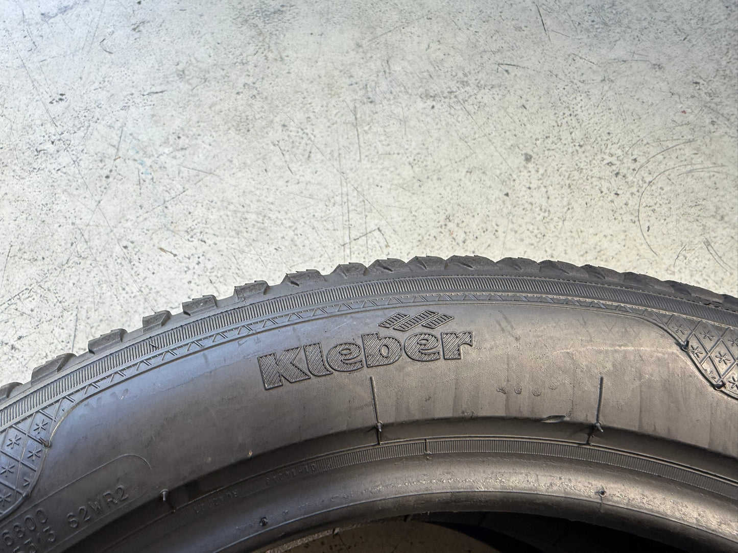 Usato: 2 Gomme 205/55R17 95V XL Kleber Invernali 85% residui