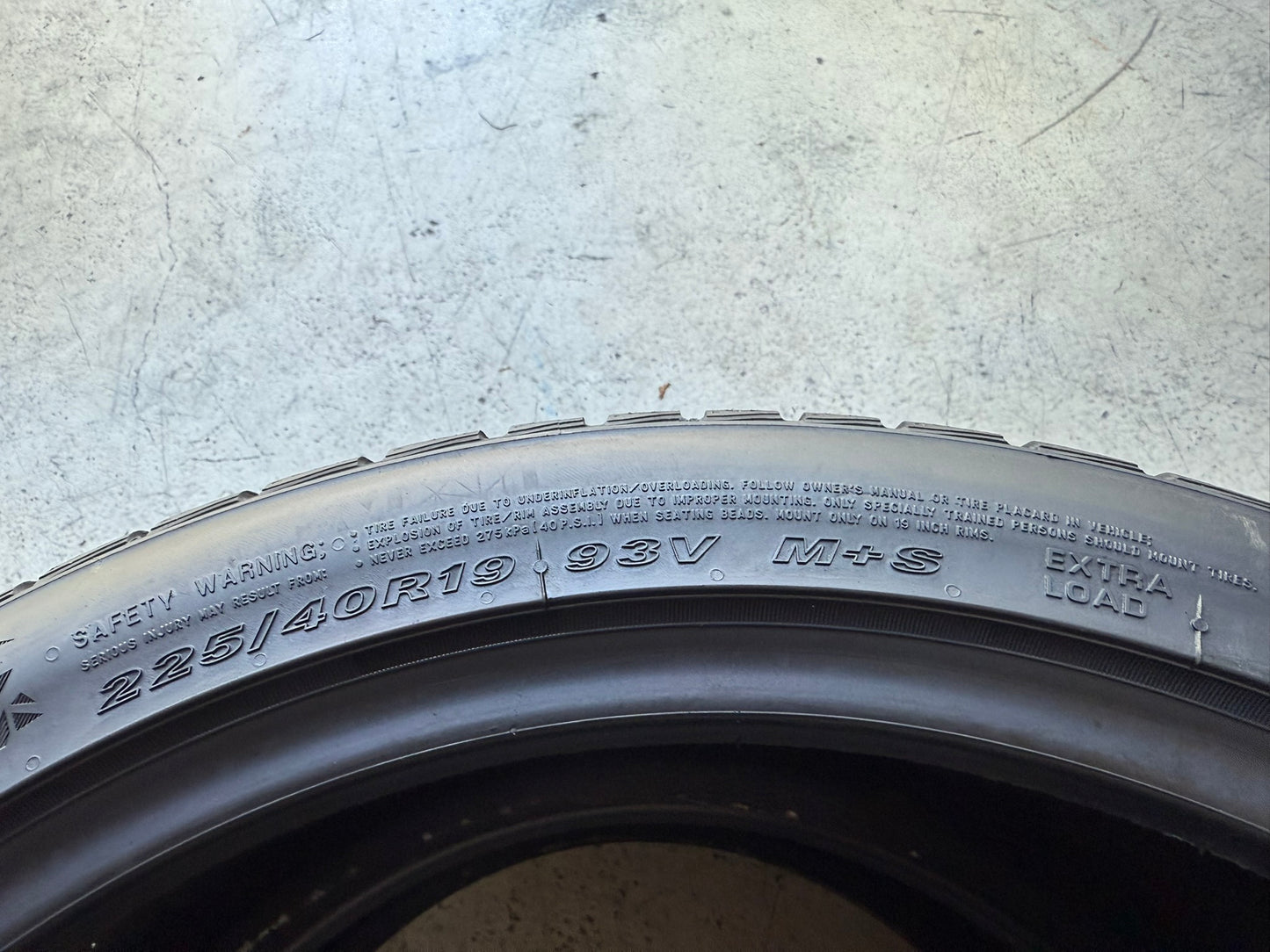 Usato: 2 Gomme 225/40R19 93V XL Nexen Invernali 97% residui