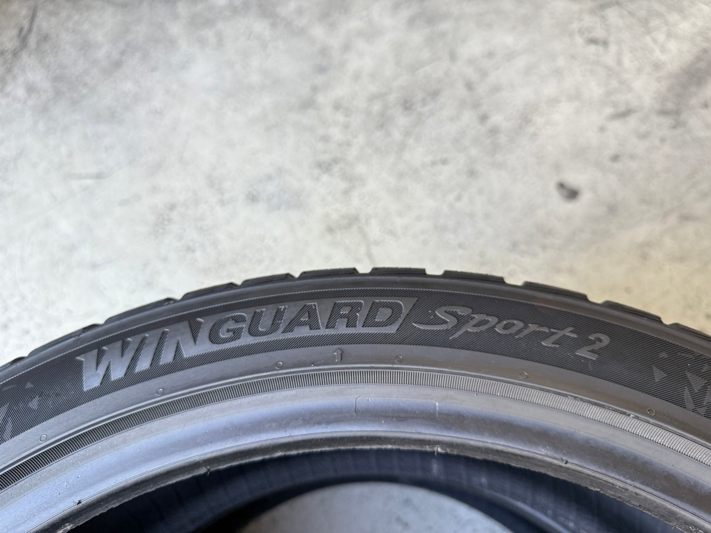 Usato: 2 Gomme 225/40R19 93V XL Nexen Invernali 97% residui
