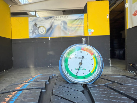 Usato: 2 Gomme 255/35R19 96V XL Continental Invernali Run Flat 85% residui