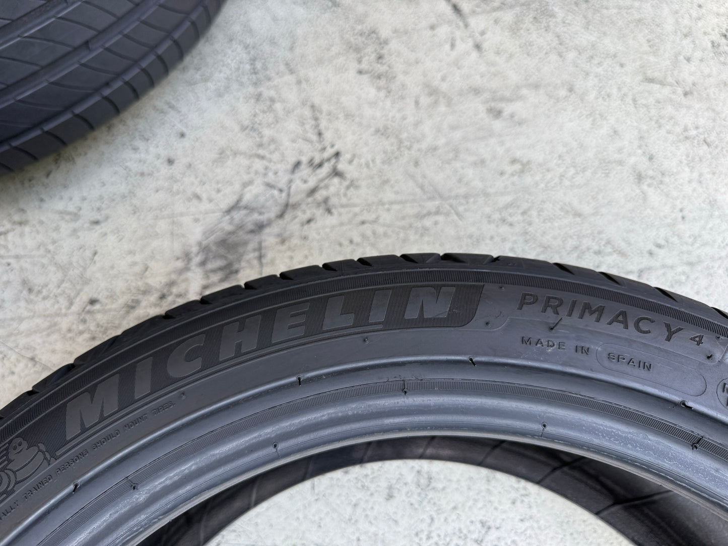 Usato: 4 Pneumatici Michelin Primacy 4 225/45R17 94V/Y XL Estive 85-90% Residui