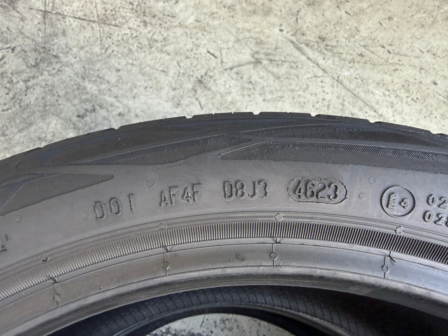 Usato: 2 Pneumatici Continental EcoContact 6 225/45R18 91W MO Estive 85% Residui
