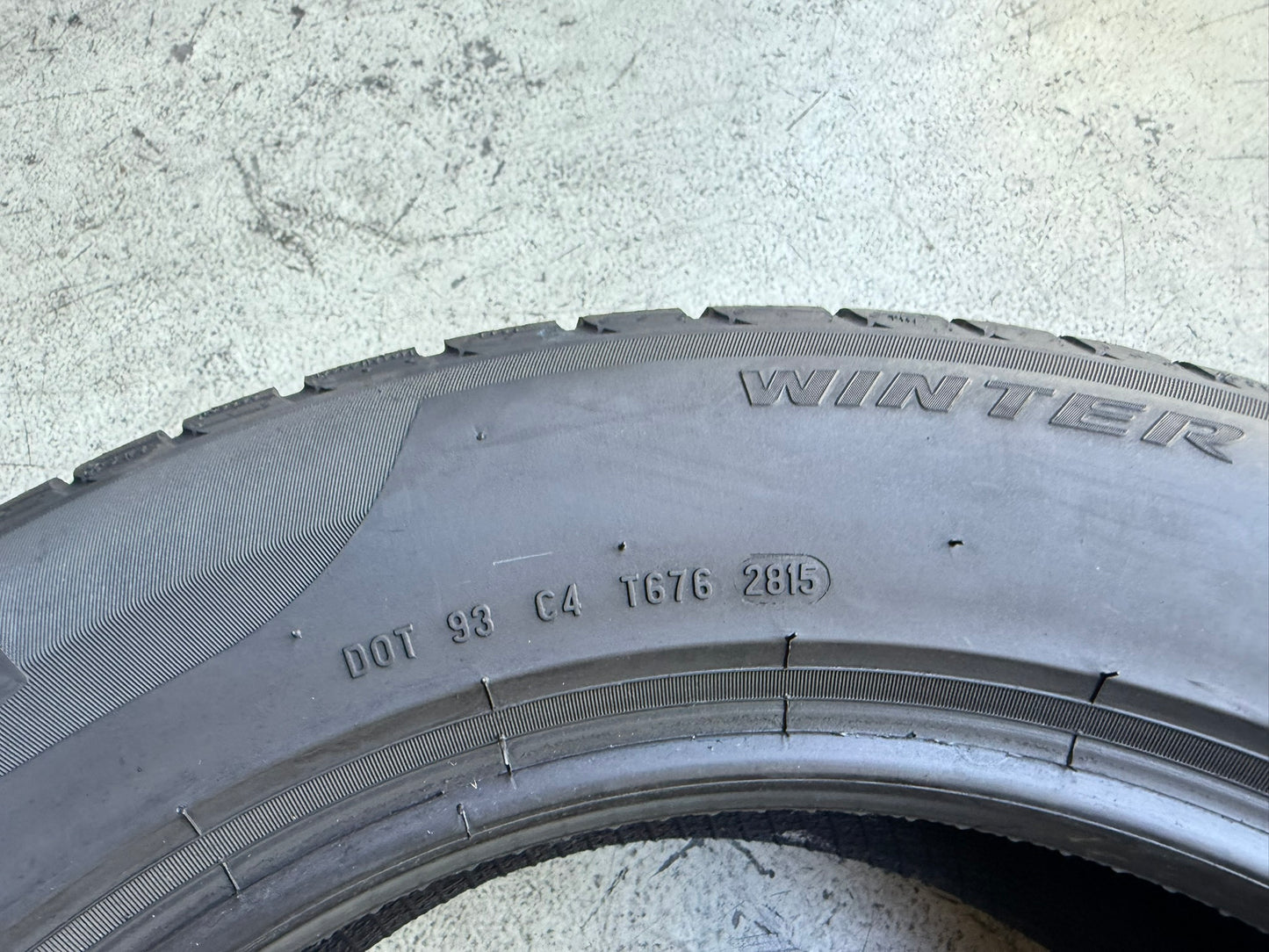 Usato: 4 Gomme 225/60R17 99H Pirelli Invernali 85% residui