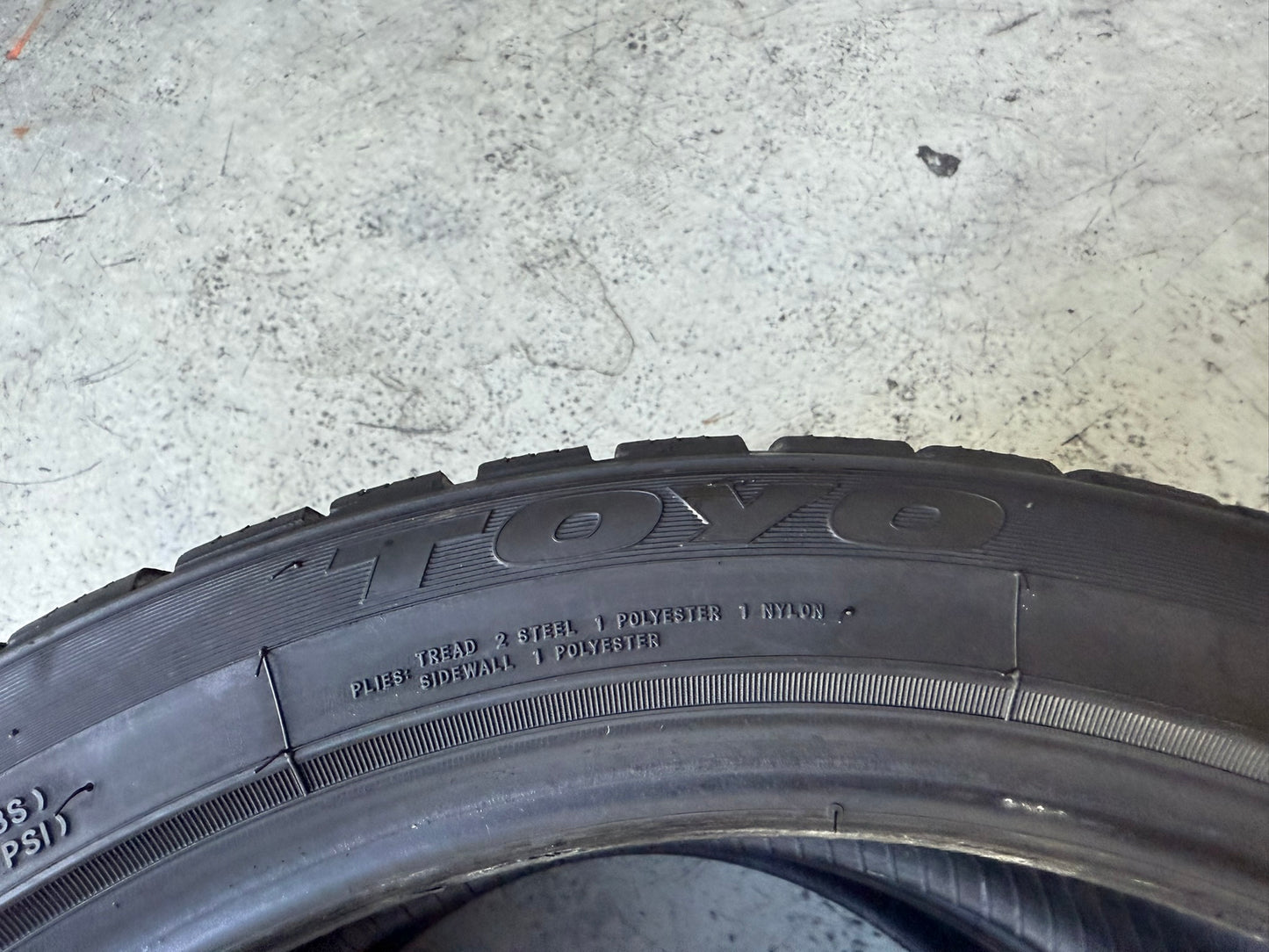 Usato: 2 Gomme 205/45R17 88H XL Toyo Invernali 95% residui