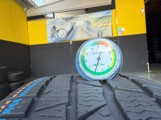 Usato: 2 Gomme 205/50R17 93H XL Continental Invernali 85% residui