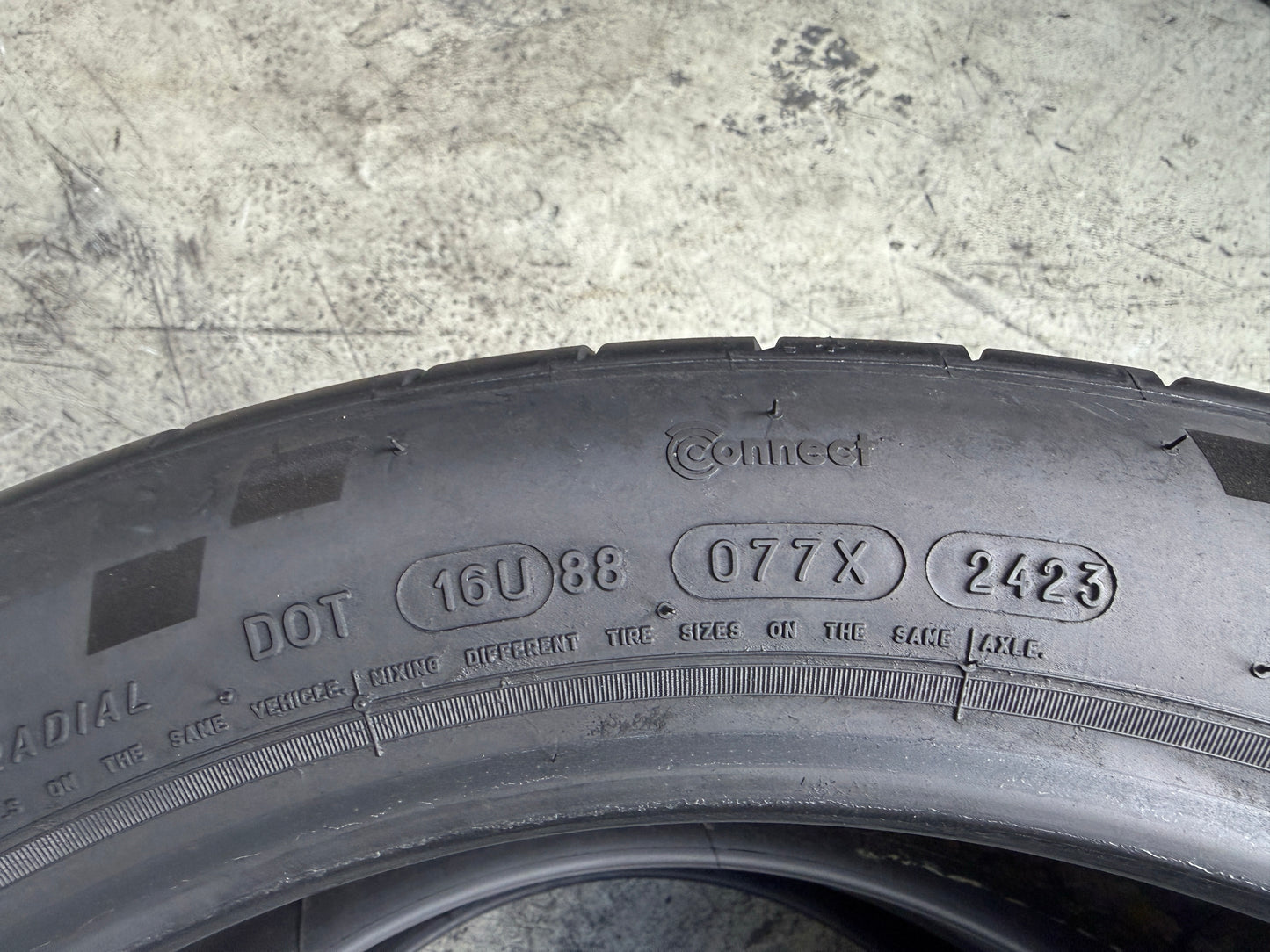 Usato: 2 Pneumatici Michelin Pilot Sport Cup 2 Connect 245/40ZR18 97Y XL Semi-Slick Estive 80% Residui
