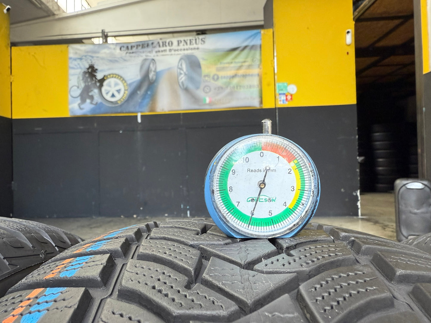 Usato: 4 Gomme 225/50R17 94H Dunlop/Goodyear Invernali 80-90% residui