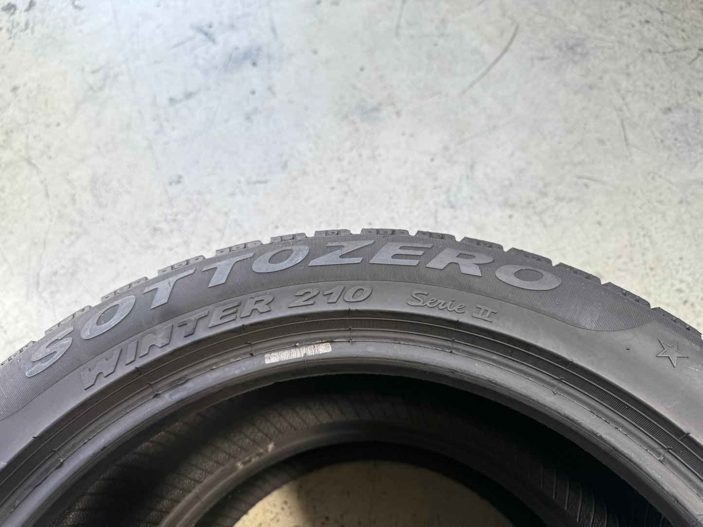 Usato: 2 Gomme 205/55R17 91H Pirelli Invernali 80% residui