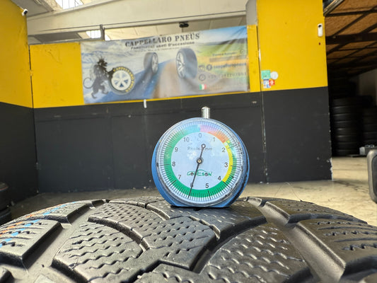 Usato: 2 Gomme 235/55R17 103V XL Platin Invernali 85% residui