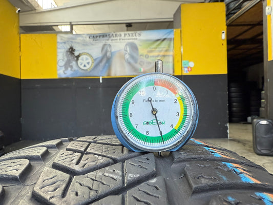 Usato: 2 Gomme 225/55R17 101V XL Pirelli Invernali 80% residui