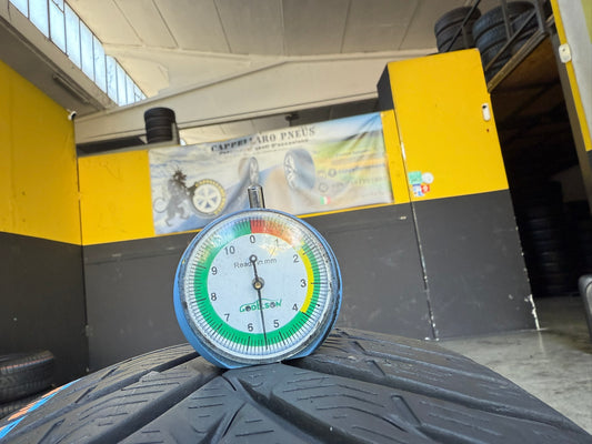 Usato: 2 Gomme 205/60R16 96H Kleber Invernale 85% residui