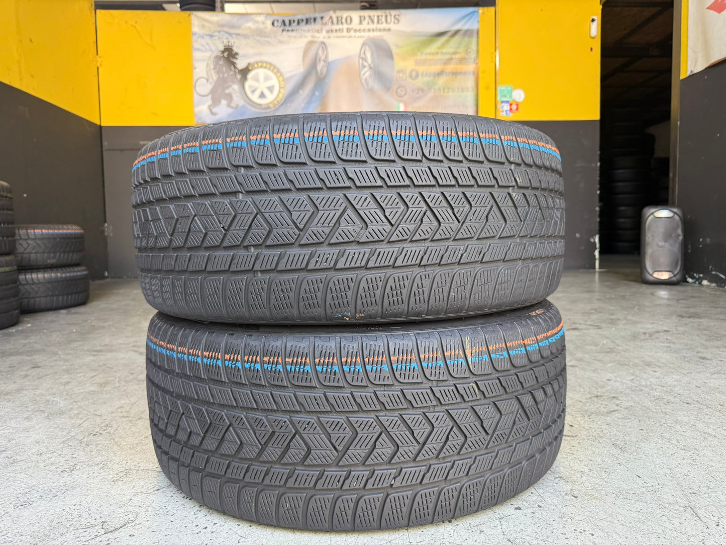Usato: 2 Gomme 275/45R21 110V Pirelli Invernale 85% residui