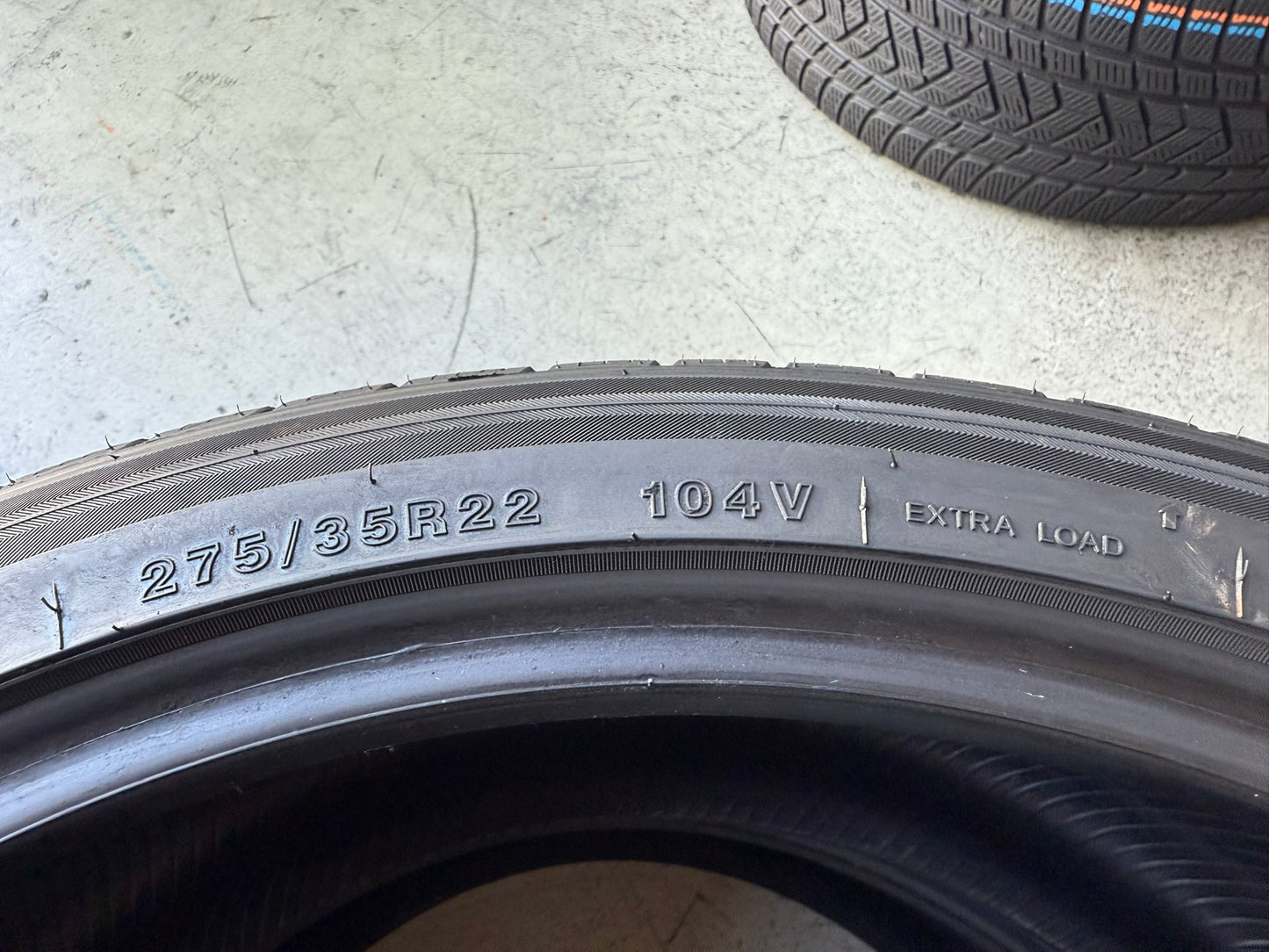 Usato: 2 Gomme 275/35R22 104V XL Gripmax Invernale 98% residui