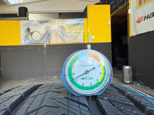 Usato: 2 Gomme 275/35R22 104V XL Gripmax Invernale 98% residui