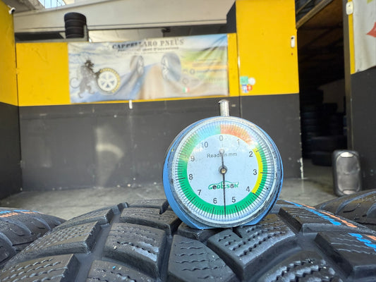 Usato: 4 Gomme 195/55R20 95H XL Goodyear Invernale 85% residui