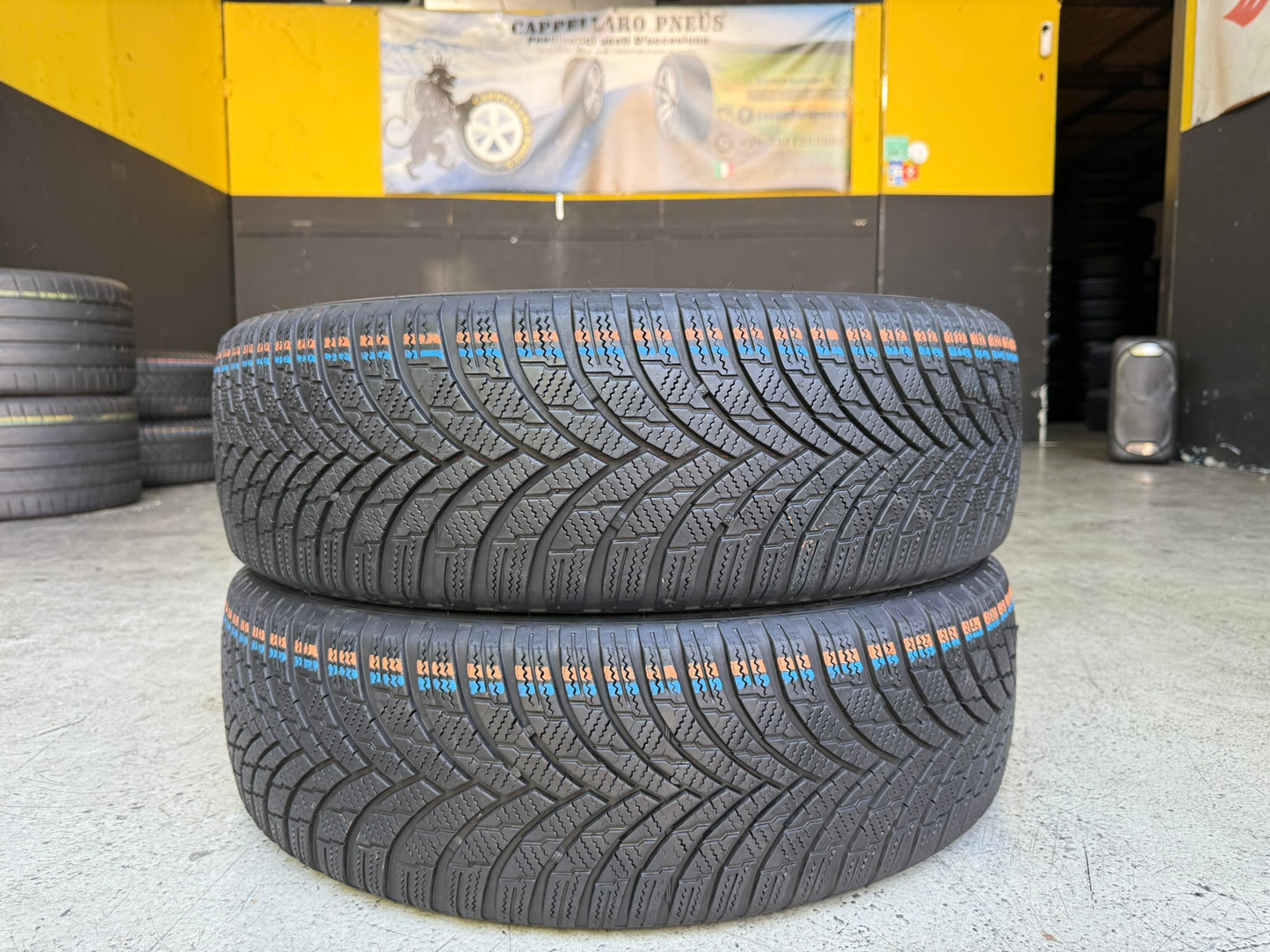 Usato: 2 Gomme 195/55R20 95H XL Firestone Invernale 90% residui