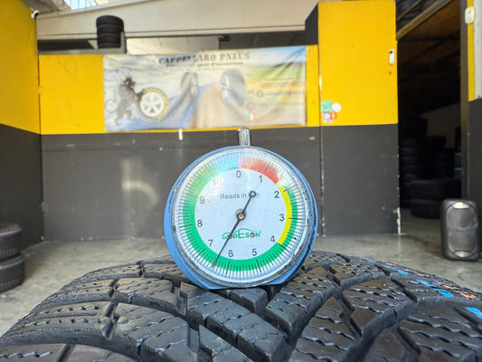 Usato: 2 Gomme 195/55R20 95H XL Firestone Invernale 90% residui