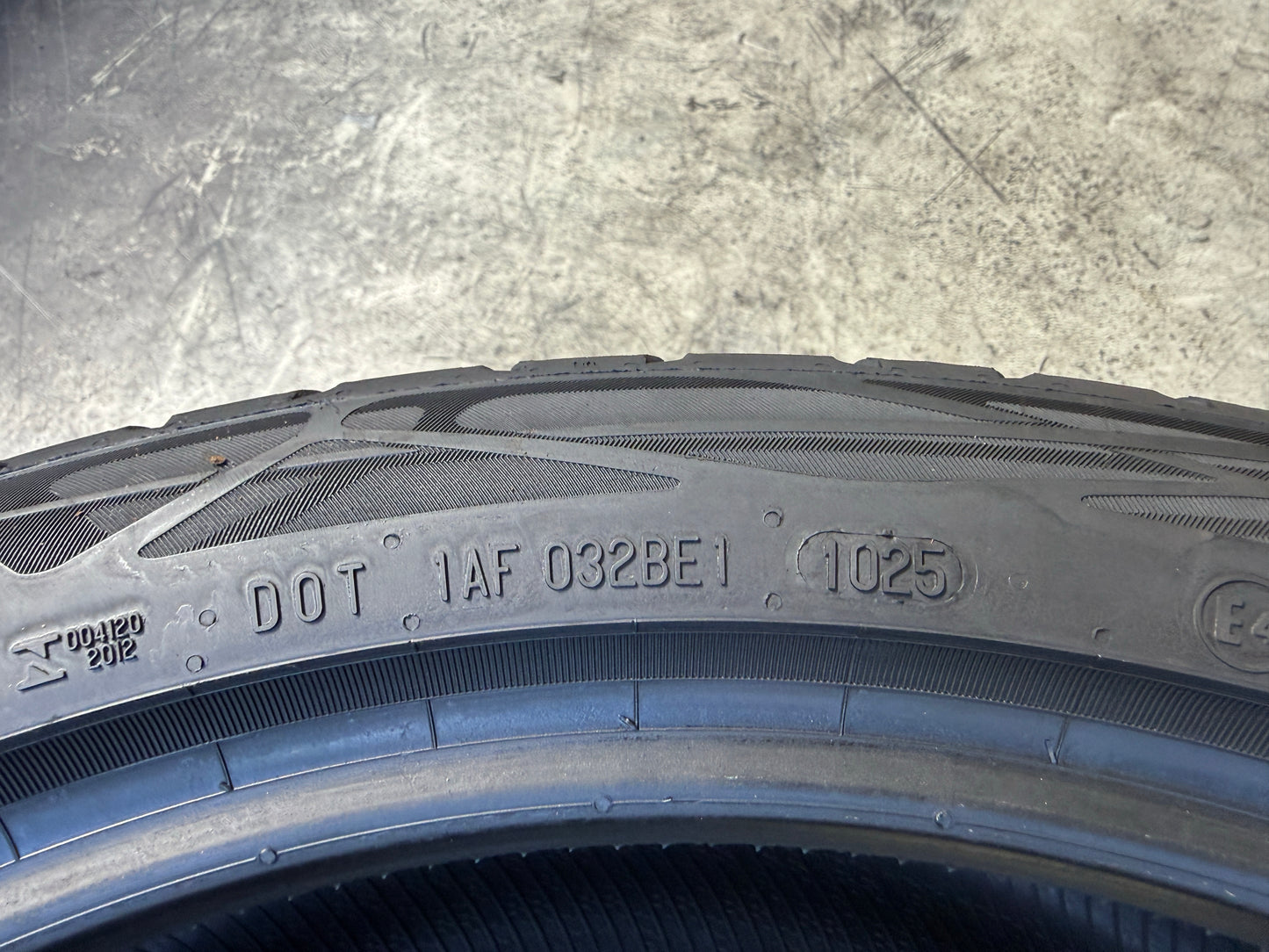 Usato: 2 Pneumatici Continental EcoContact 6Q 245/40R20 99Y XL * MO EVc FR Estivi 90% residui