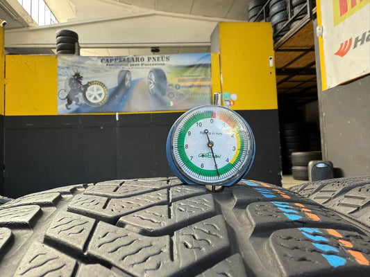 Usato: 4 Gomme 225/45R17 94V XL Pirelli Invernale 80% residui