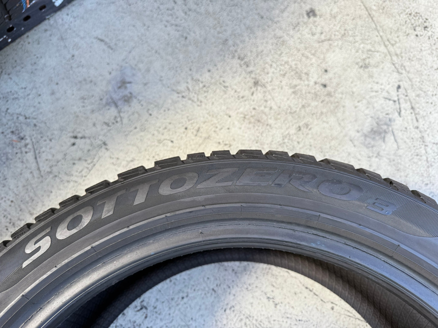 Usato: 4 Gomme 225/45R17 91H Pirelli Invernale 80% residui