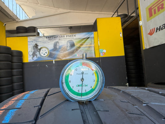 Usato: 2 Pneumatici Pirelli P Zero 315/30R22 107Y Estivi N0 85% residui