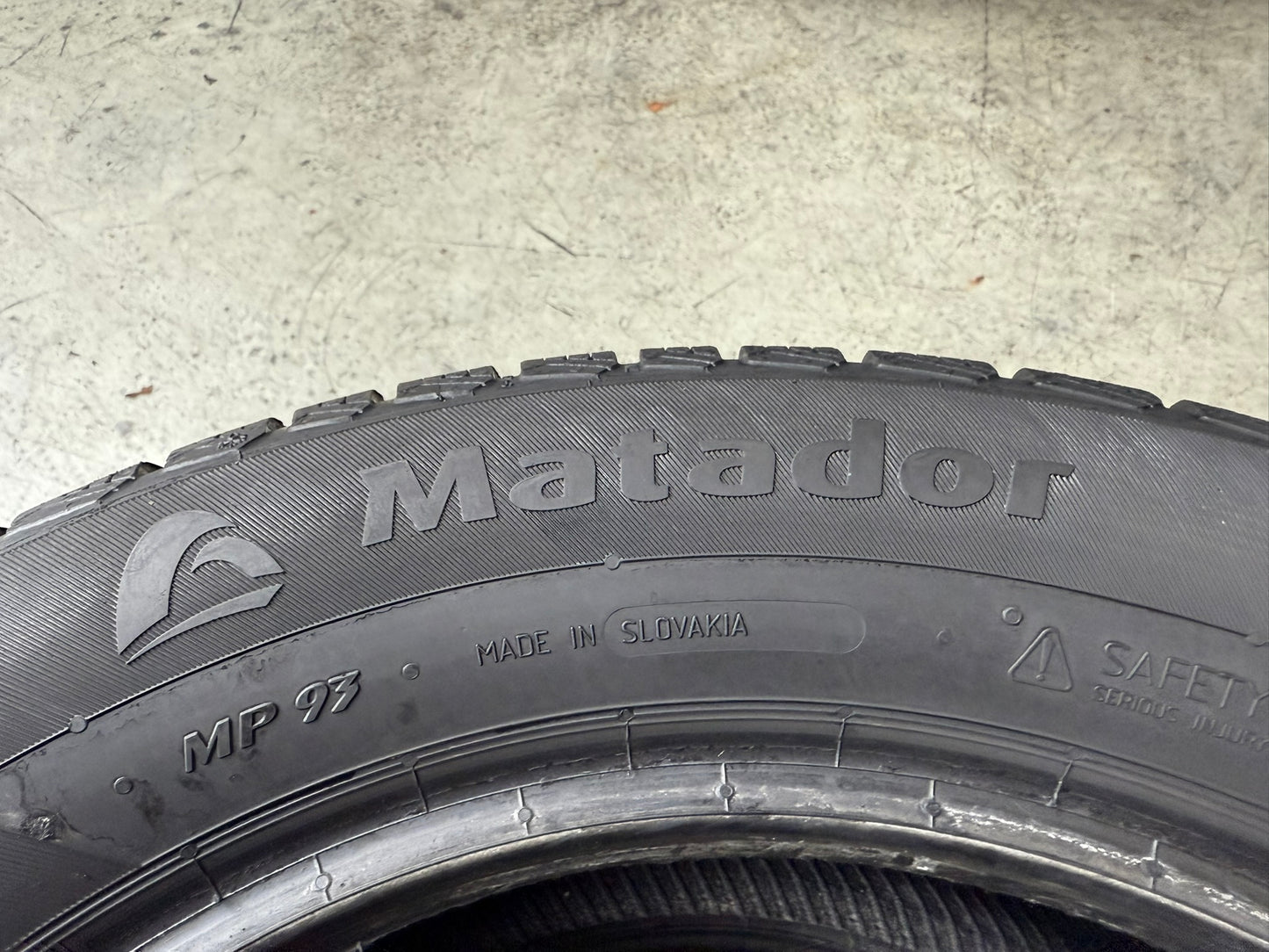 Usato: 2 Gomme 205/60R16 96H XL Matador Invernali 95% residui