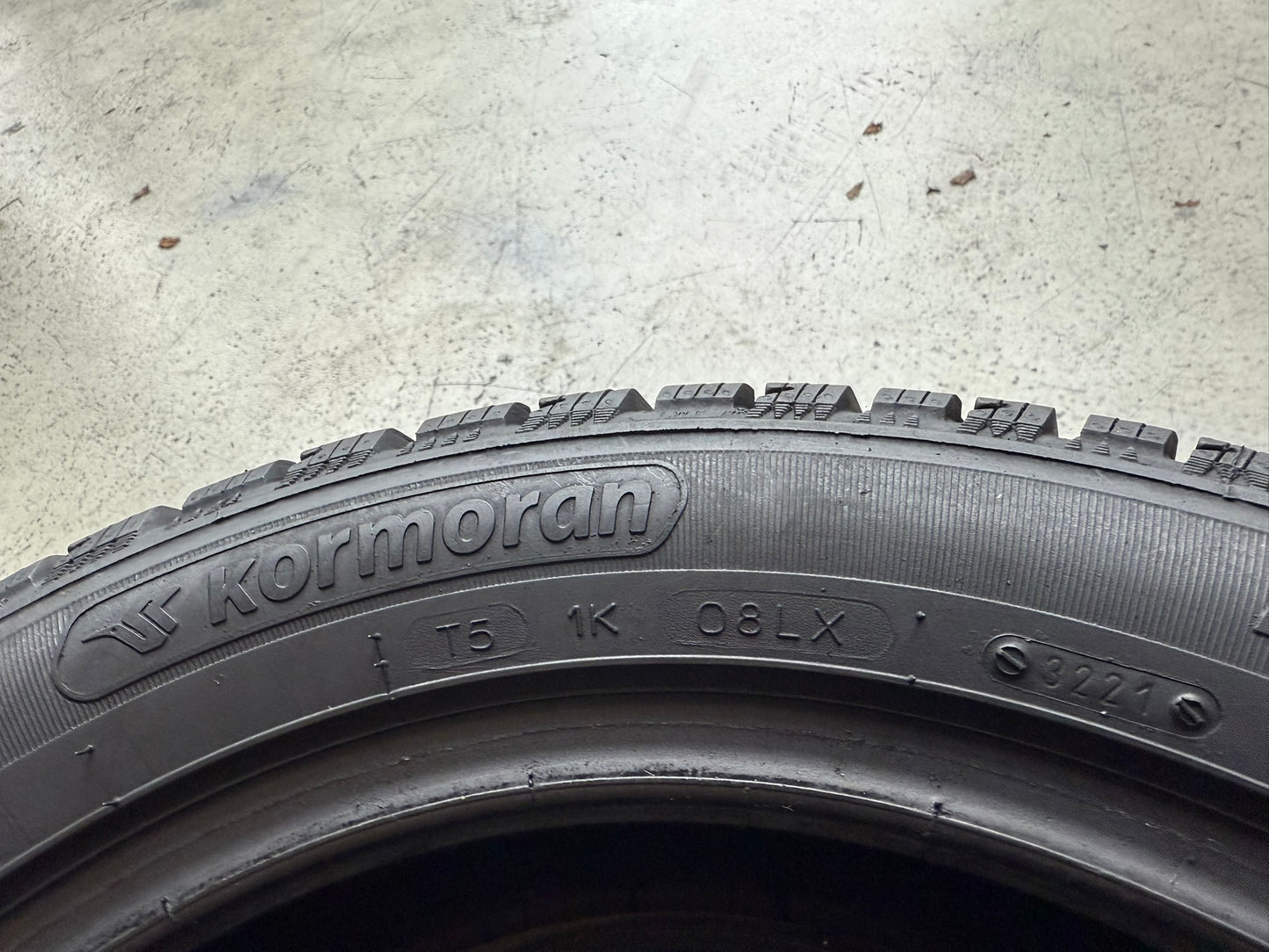 Usato: 2 Gomme 195/55R16 87H Kormoran Invernali 99% residui
