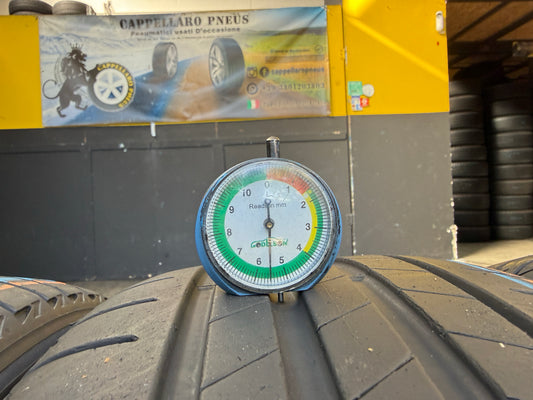Usato: 4 Pneumatici Bridgestone Turanza T005 225/40R19 93Y XL Estivi 85% residui Runflat