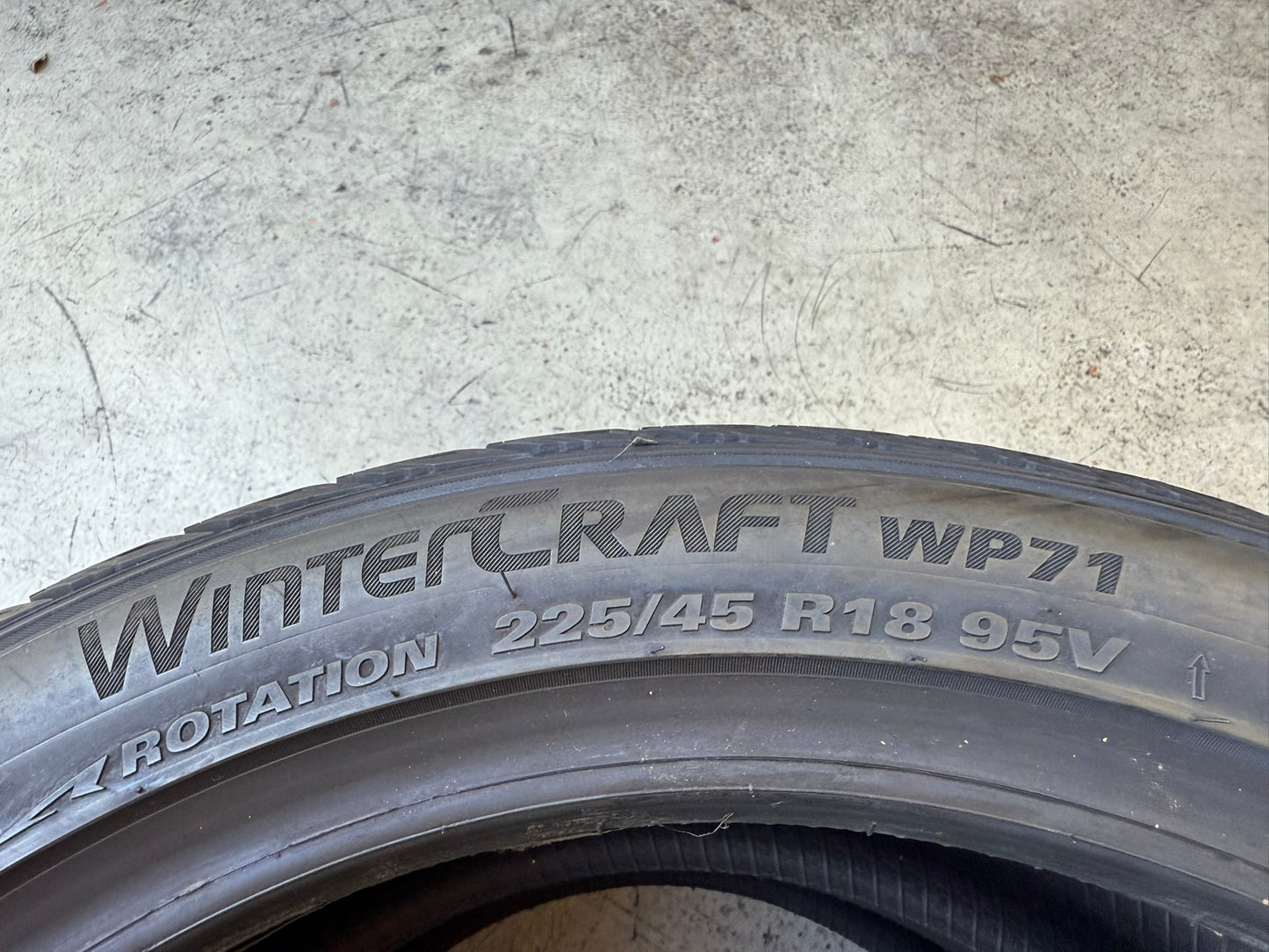 Usato: 2 Gomme 225/45R18 95V XL Kumho 4 Stagioni 99% residui