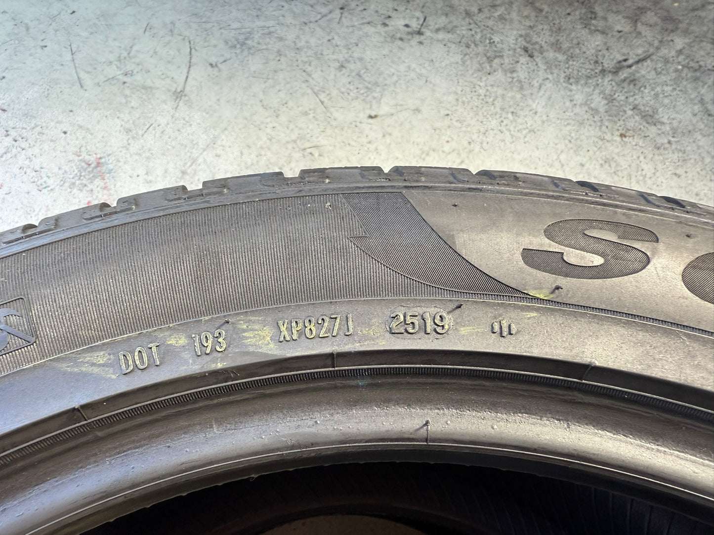 Usato: 2 Gomme 305/40R20 112V XL Pirelli Invernali 80% residui Runflat