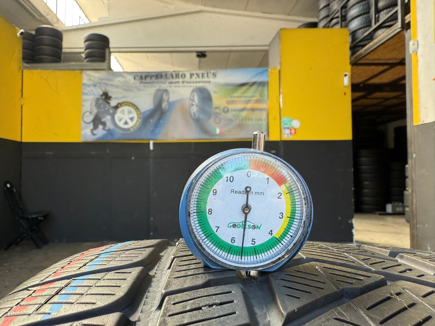 Usato: 2 Gomme 305/40R20 112V XL Pirelli Invernali 80% residui Runflat