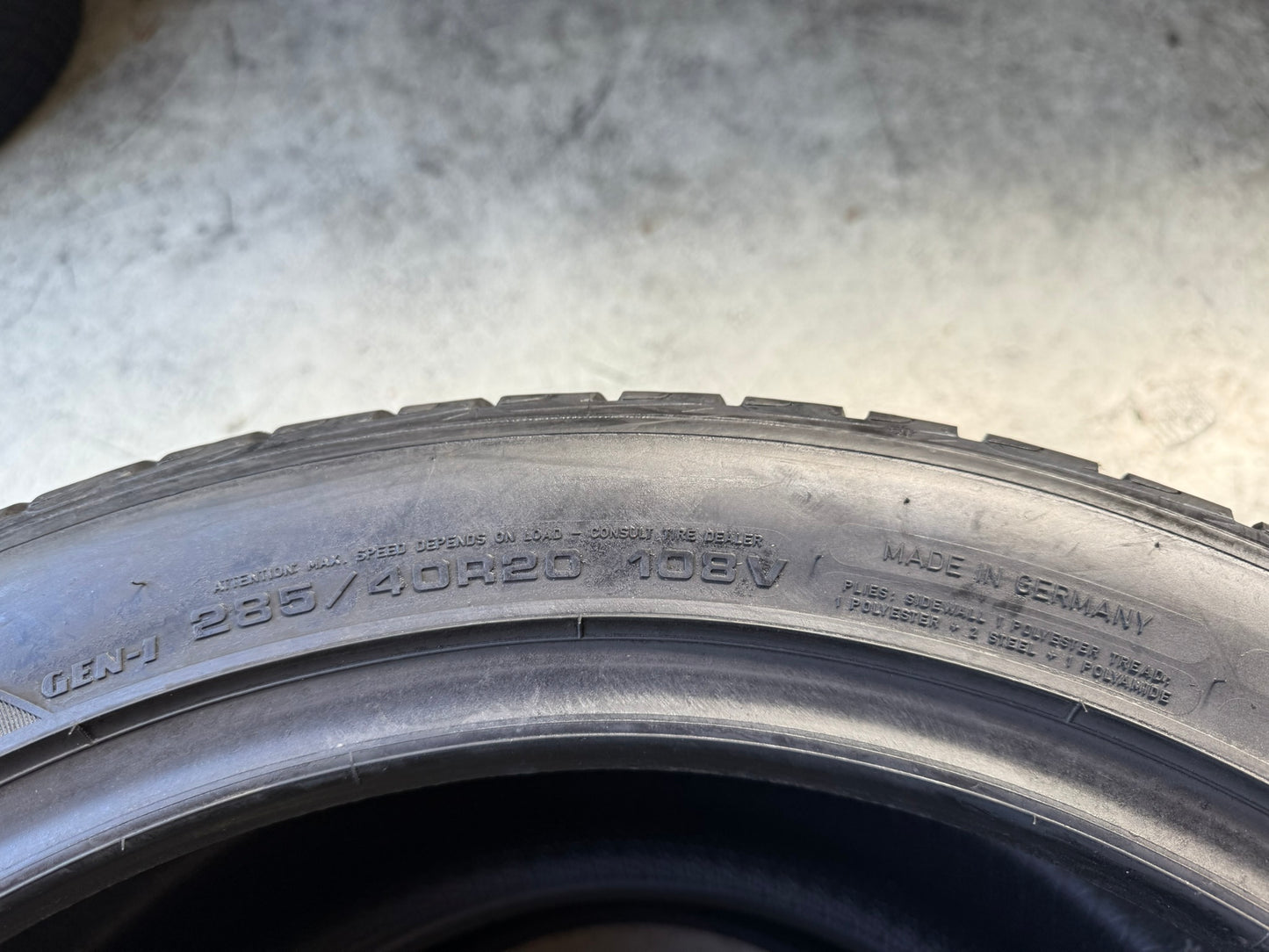 Usato: 2 Gomme 285/40R20 108V XL Goodyear Invernali 95% residui