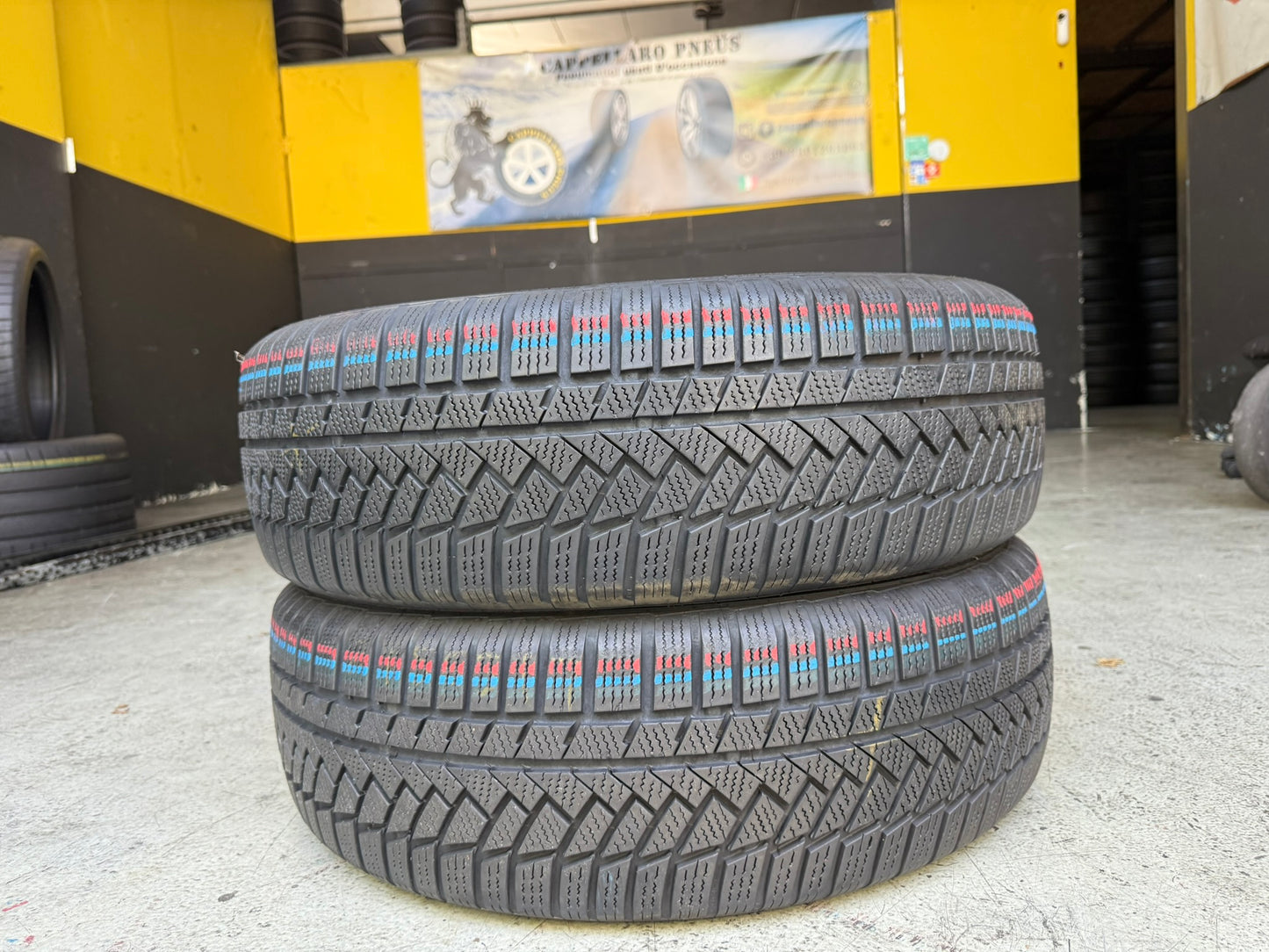 Usato: 2 Gomme 215/65R17 99H Continental Invernali 80% residui