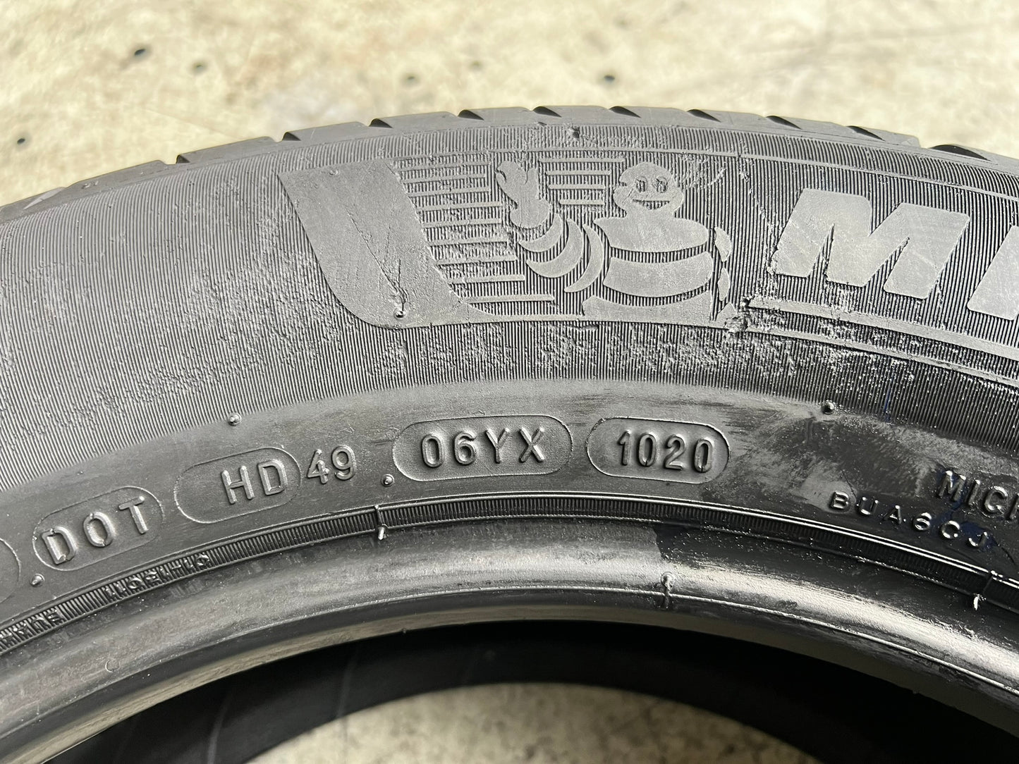 Usato: 4 Gomme 215/60R16 95H Michelin Estive 85% residui