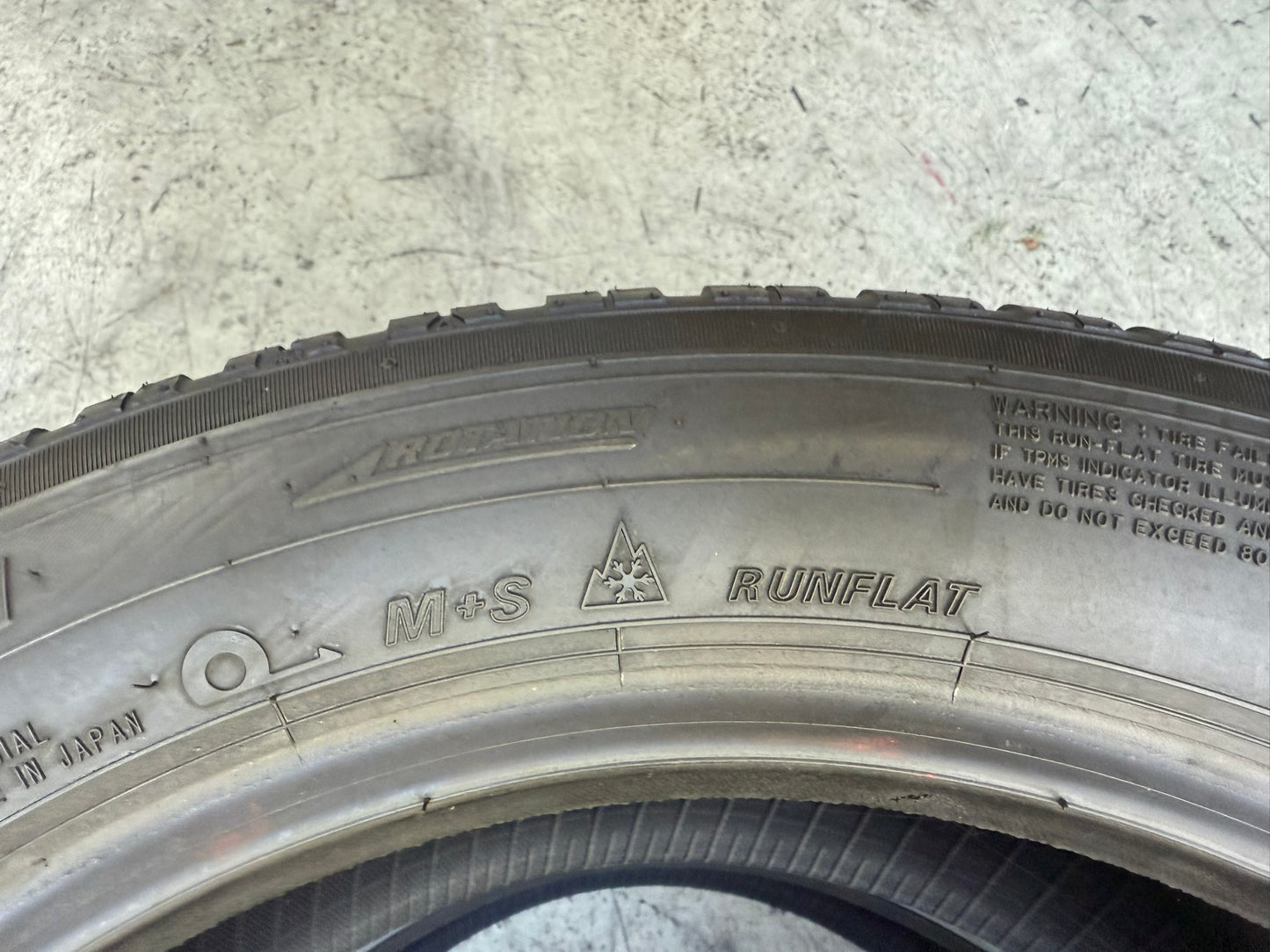 Usato: 2 Gomme 225/55R17 97H Falken Runflat Invernali 90% residui