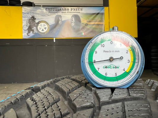 Usato: 1 Pneumatico 225/65R17 102H Goodyear Invernale 99% residuo