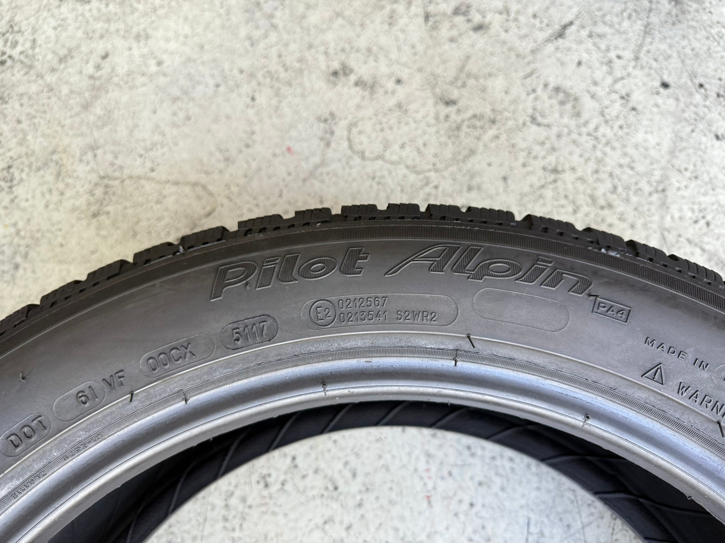 Usato: 4 Gomme 225/50R18 99V XL Michelin Invernali 85% residui