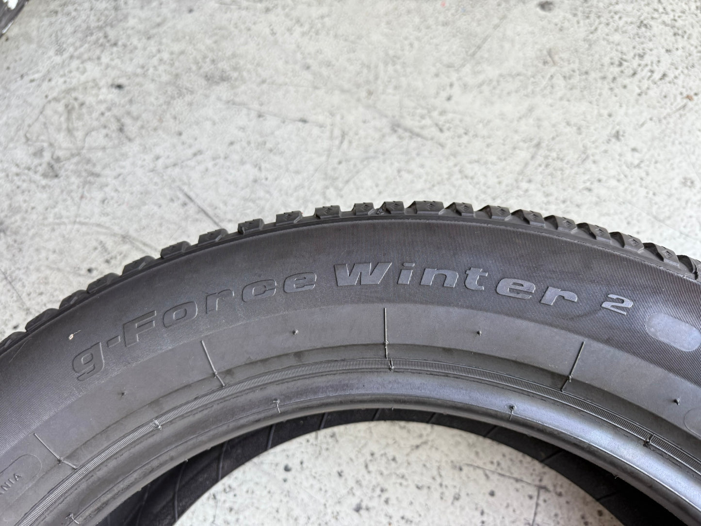 Usato: 4 Gomme 215/55R17 98V XL BFGoodrich Invernali 85-95% residui