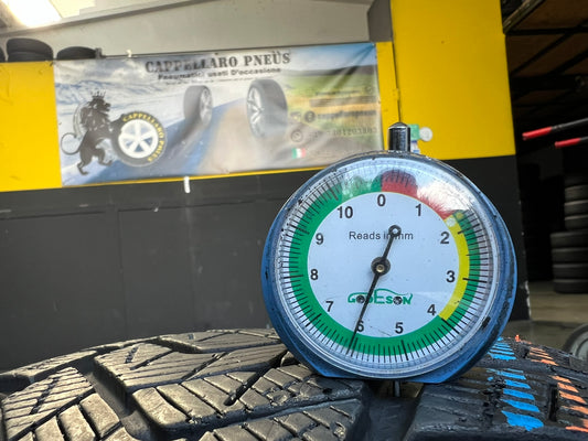 Usato: 1 Gomma 235/50R18 101V XL Pirelli Invernali 85% residui