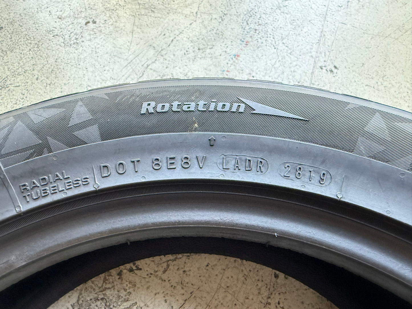 Usato: 4 Gomme 215/55R17 98V XL Nexen Invernali 85% residui