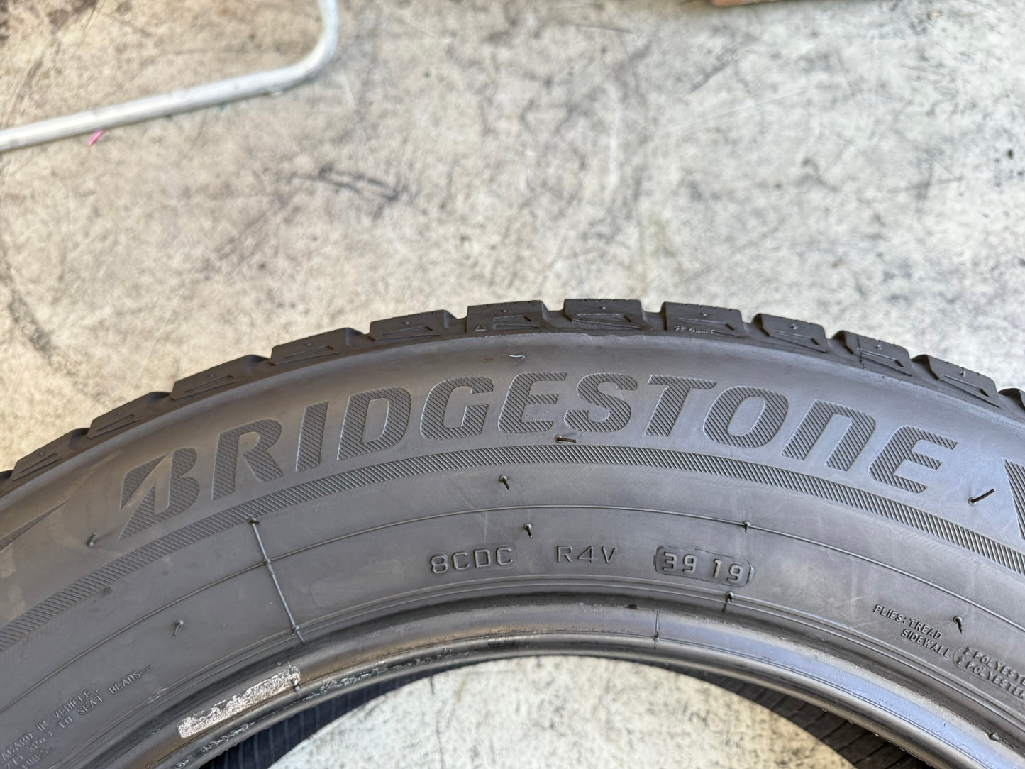 Usato: 4 Gomme 235/60R18 107H XL Bridgestone Invernali 85% residui
