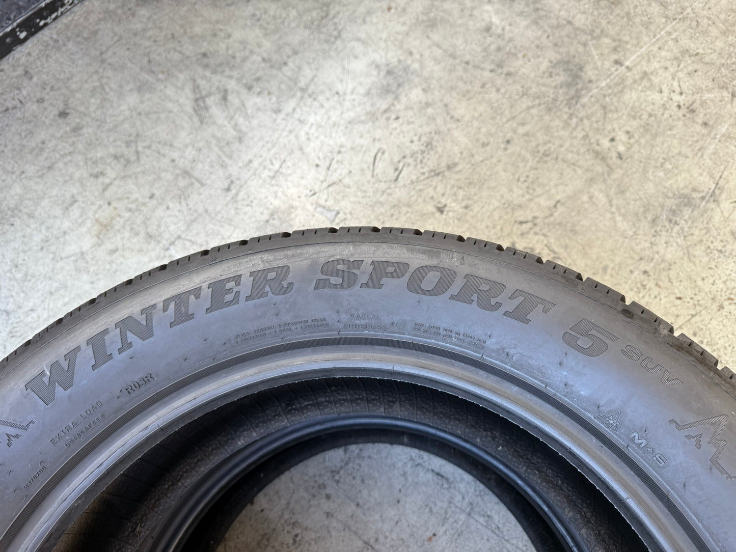 Usato: 2 Gomme 255/55R19 111V XL Dunlop Invernali 100% residui
