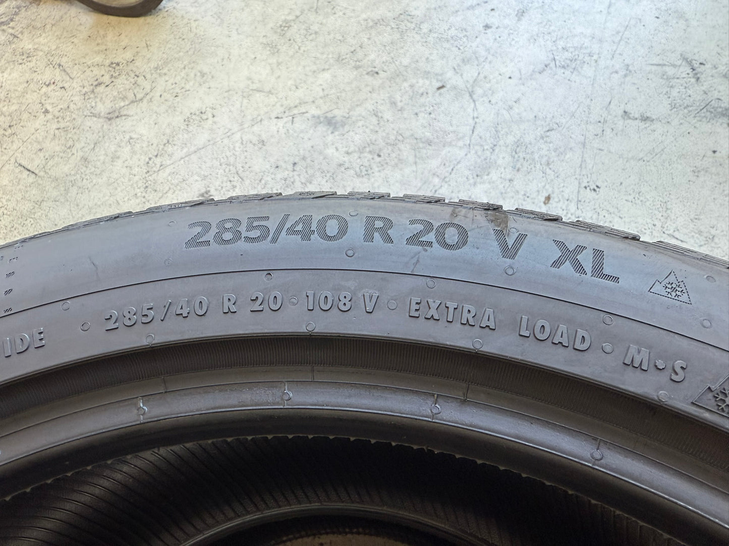 Usato: 2 Gomme 285/40R20 108V XL Continental Invernali 90% residui