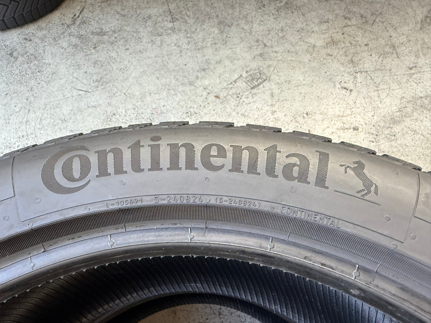 Usato: 2 Gomme 285/40R20 108V XL Continental Invernali 90% residui