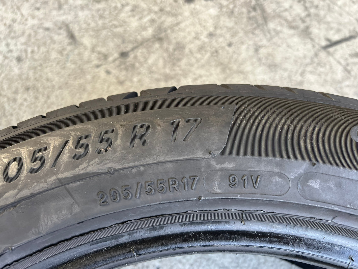Usato: 4 Gomme 205/55R17 91V Michelin Estive 85%-90% residui