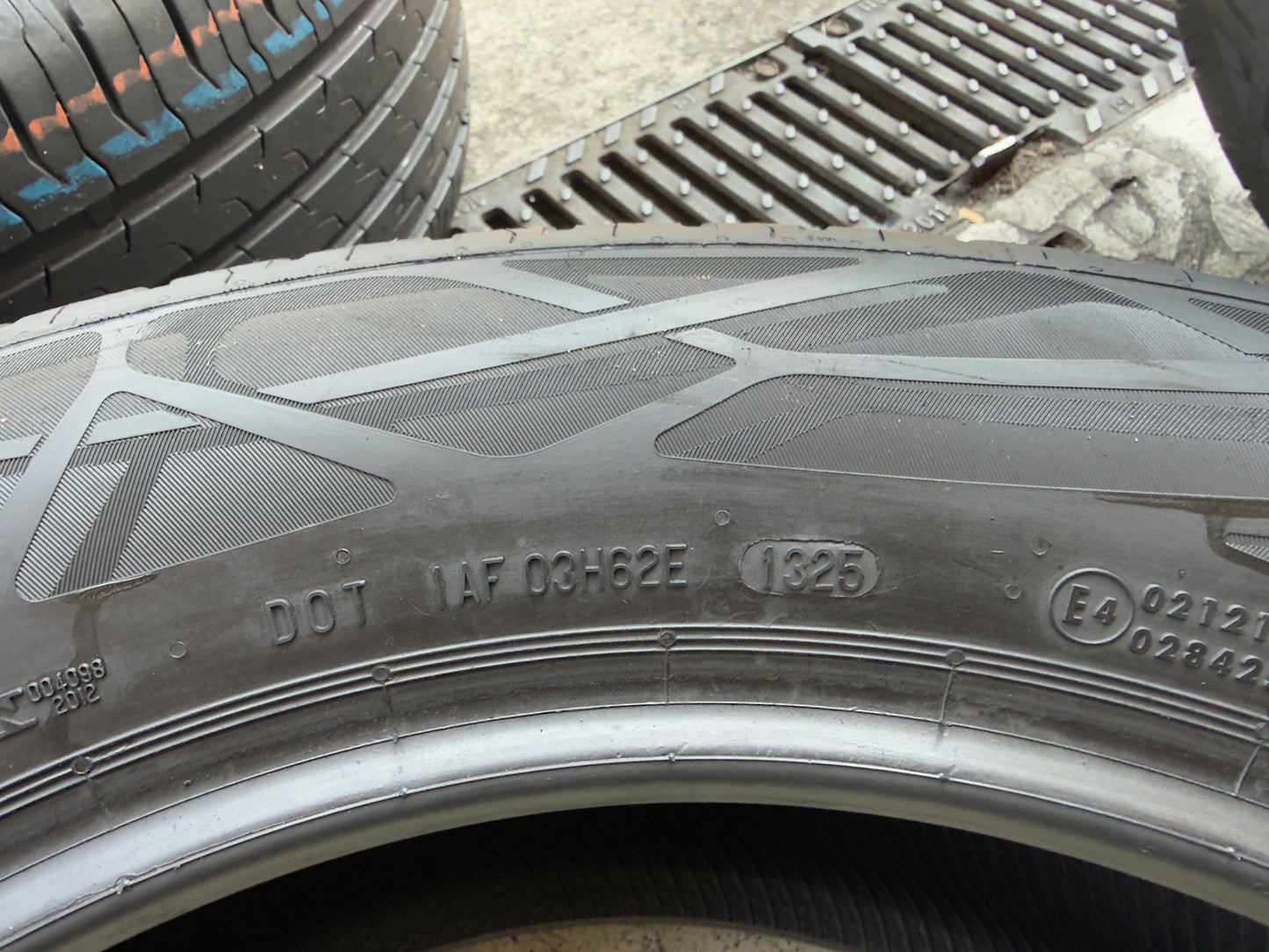 Usato: 4 Pneumatici Continental EcoContact 6 235/55R18 104V XL EVc Estive 90% Residui DOT 2025