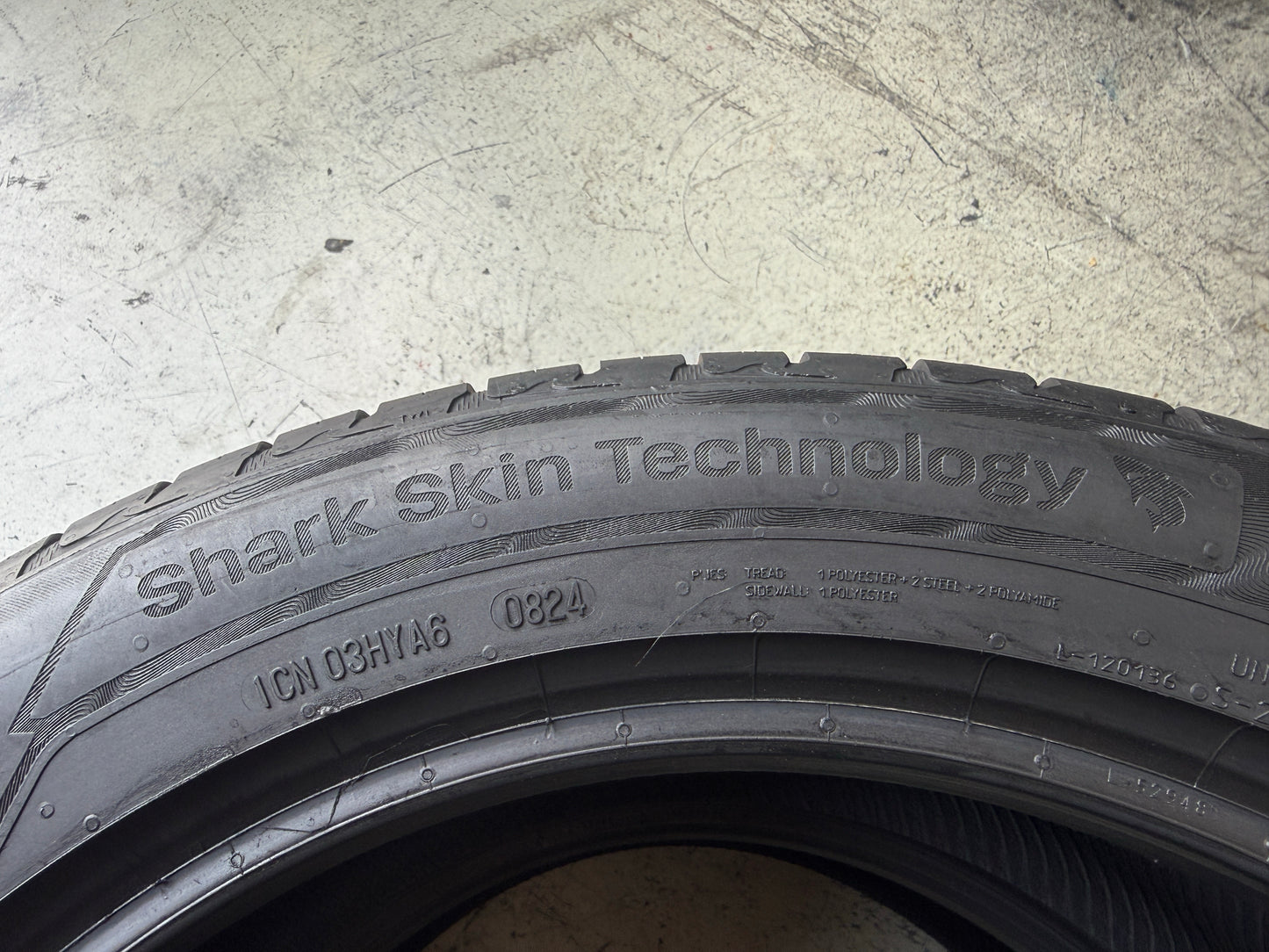 Usato: 2 Pneumatici Uniroyal RainSport 5 215/55R18 99V XL Estive 90% Residui